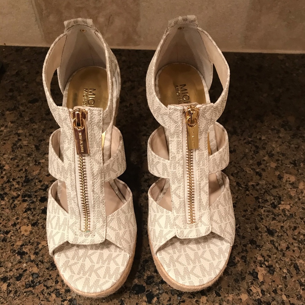 Michael Kors Damita Wedge